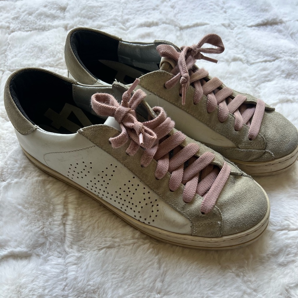 Women's Casual P448 Sneakers with Pink Laces